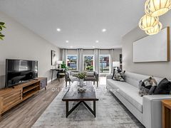 41 Eastlea Crescent, Toronto E05