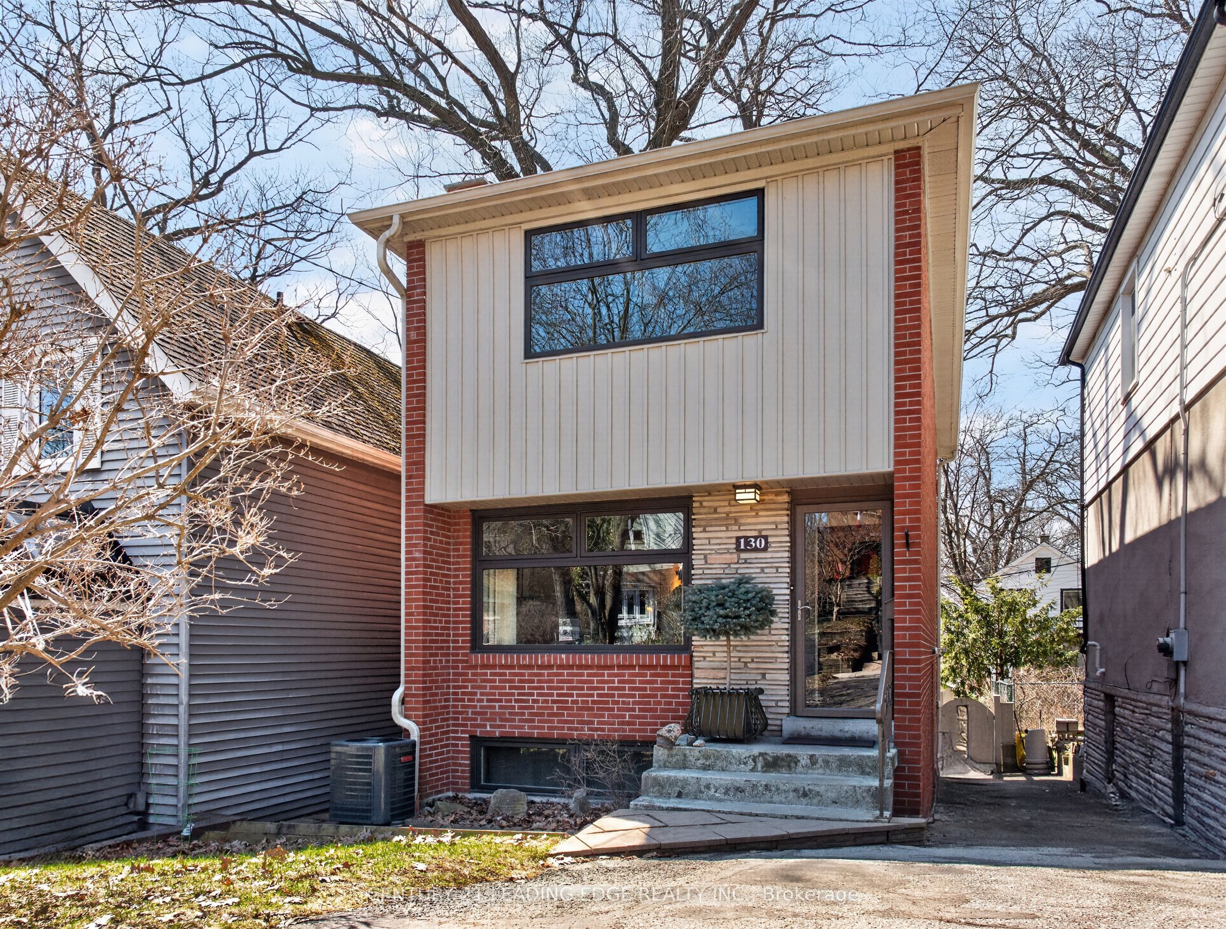 Immaculately maintained 3 bedroom home on coveted Silver Birch. Spacious deck and large backyard. Co...